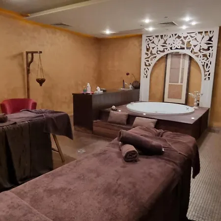 Private Sea- G Apartment
