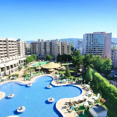 Apartment Royal Sea View 2